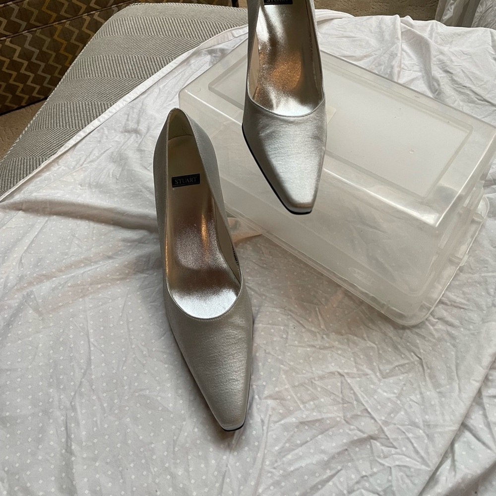 Women’s evening shoes